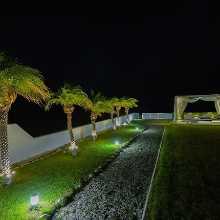 Charisma Front 콜림비아