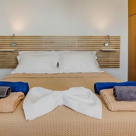 Apartamento Charisma Front *