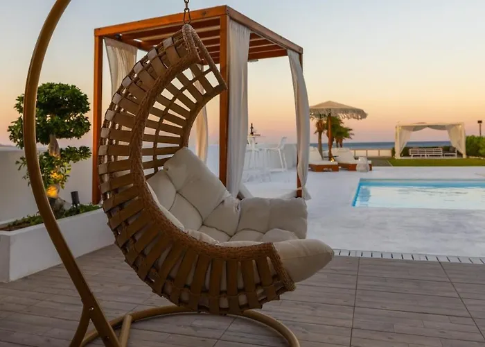 Apartment Charisma Front *