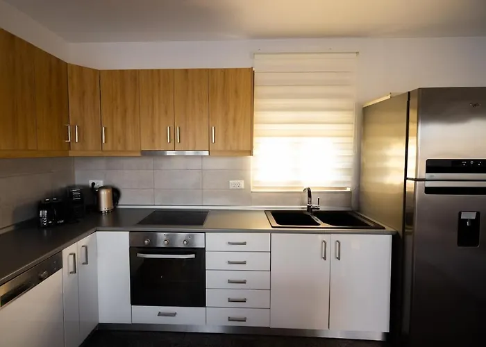 Apartment Charisma Front