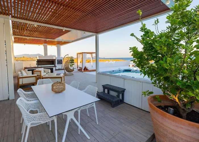 Apartment Charisma Front *